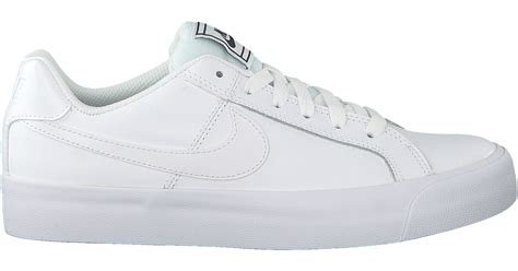 witte nike sneakers dames|nike witte sandalen.